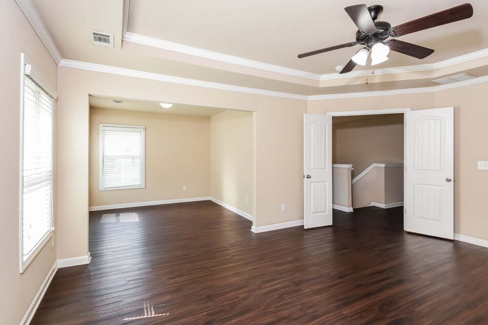 Building Photo - 741 Collingsworth Ln NE