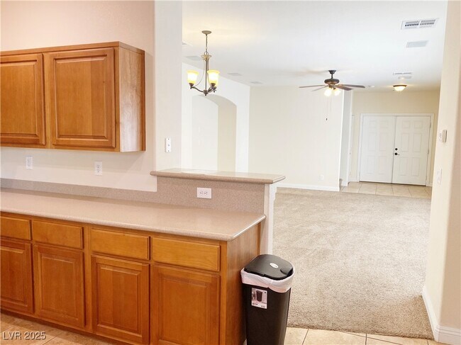 Building Photo - 4821 Longshot Dr