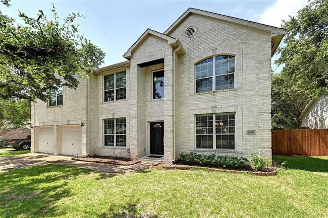 Building Photo - 1230 Heppner Dr