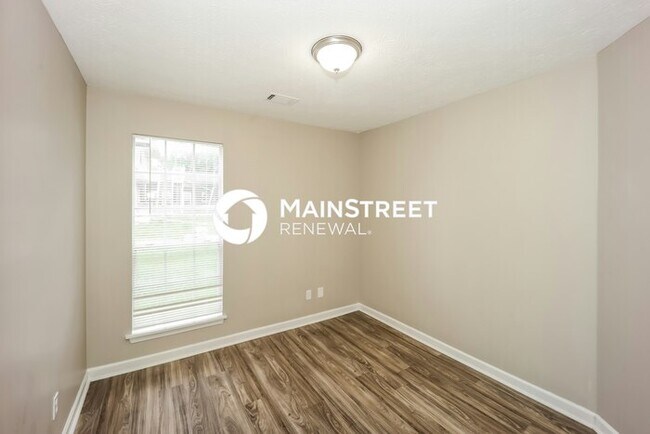 Building Photo - 3 Bedroom Pet-Friendly Home in Atlanta, GA with Main Street Renewal