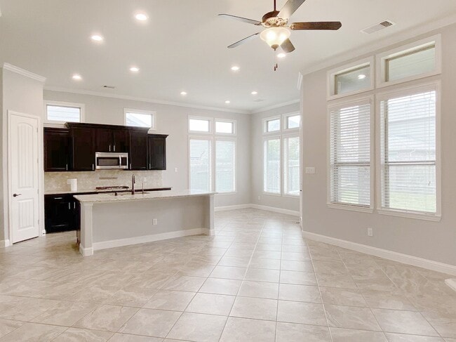 Building Photo - 14626 Moccasin Ridge Dr