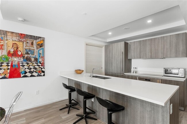 Building Photo - 801 S Miami Ave