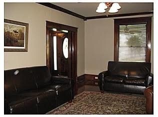 Building Photo - PRE-LEASING Historical Style Home Minutes from Campus and Downtown Fayetteville