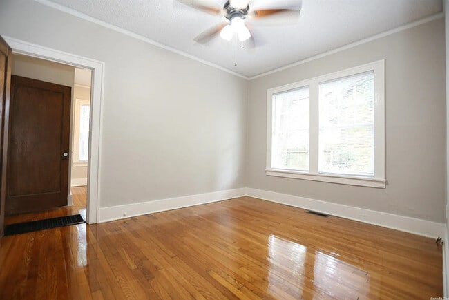 Building Photo - 3430 N Cypress St