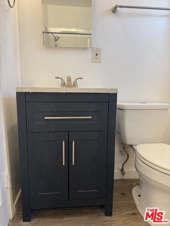 Building Photo - 2560 Venice Blvd.