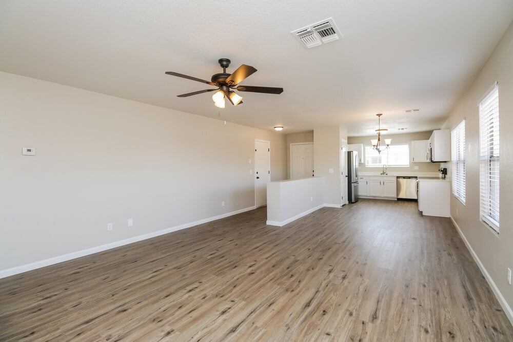 Building Photo - 6079 S Wilson Dr