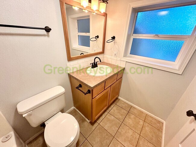 Building Photo - 10342-6935