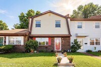 Building Photo - 40 Greenwood Loop Rd