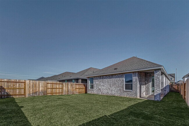 Building Photo - 5819 Majestic Sky Dr