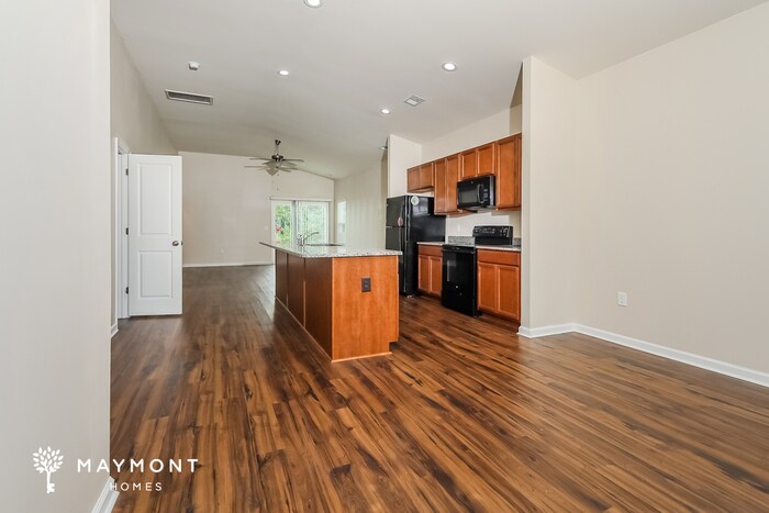 Building Photo - 347 Angler Ct