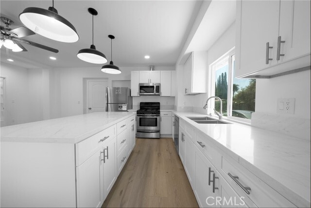 Building Photo - 1438 N Summit Ave