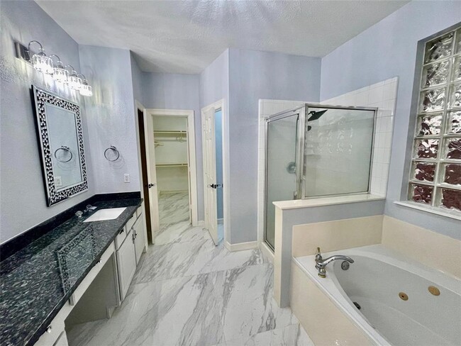 Building Photo - 3454 Summer Bay Dr