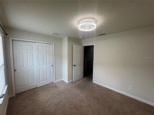 Building Photo - 4806 Chatterton Way
