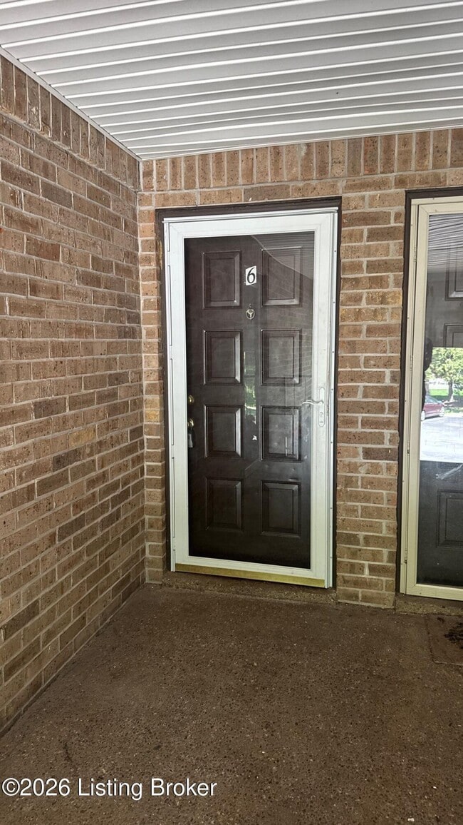 Building Photo - 6512 Six Mile Ln