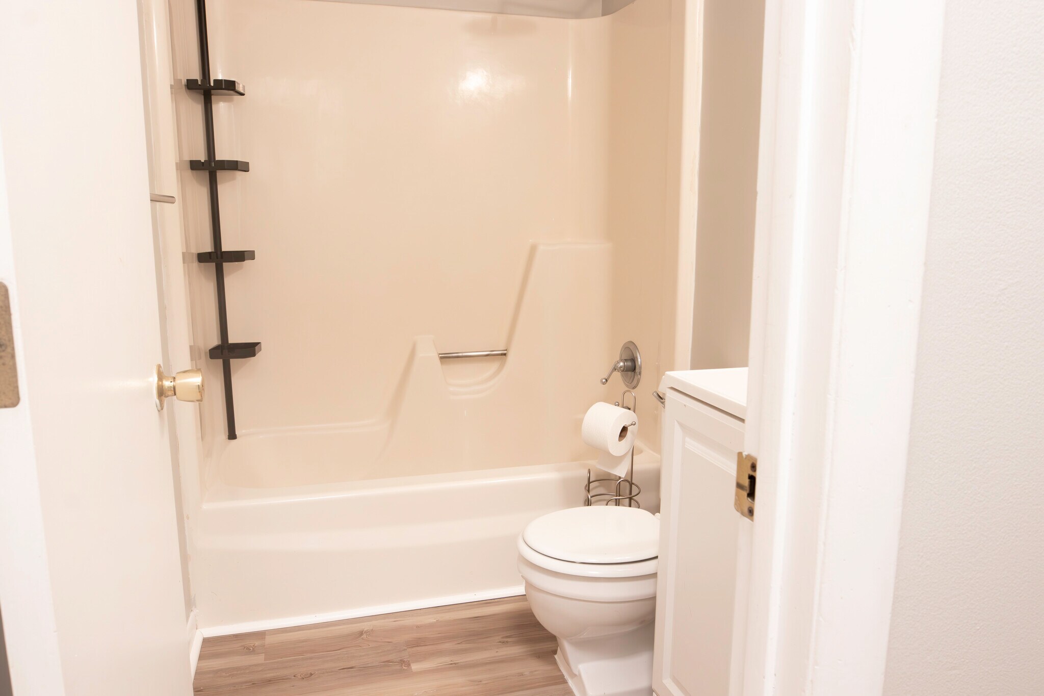 Building Photo - 103 Robleigh Dr