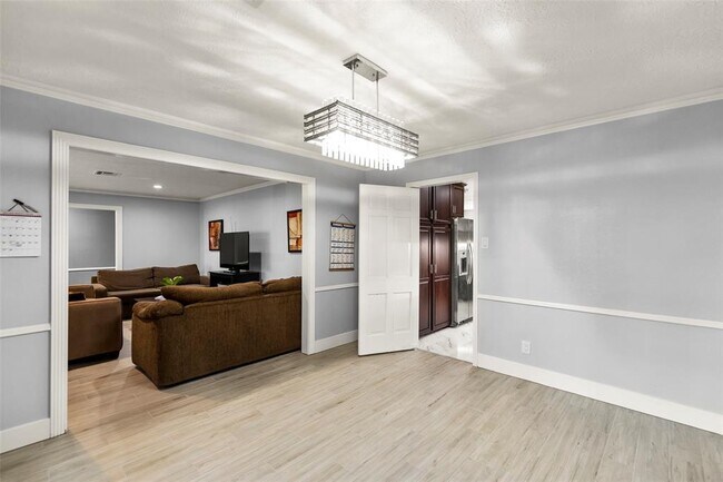 Building Photo - 12423 Honeywood Trail