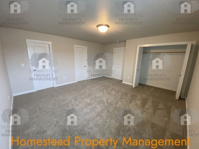 Building Photo - Welcome to your new home!