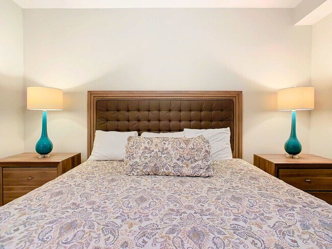 Building Photo - 4784 Clock Tower Dr