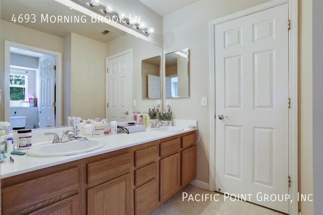 Building Photo - 4693 Morning Brook Ln