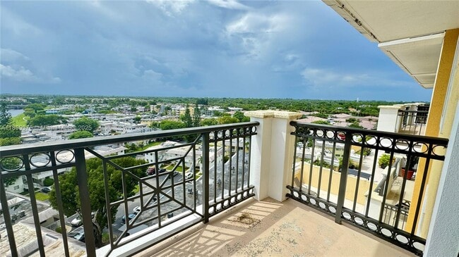 Building Photo - 8395 SW 73rd Ave