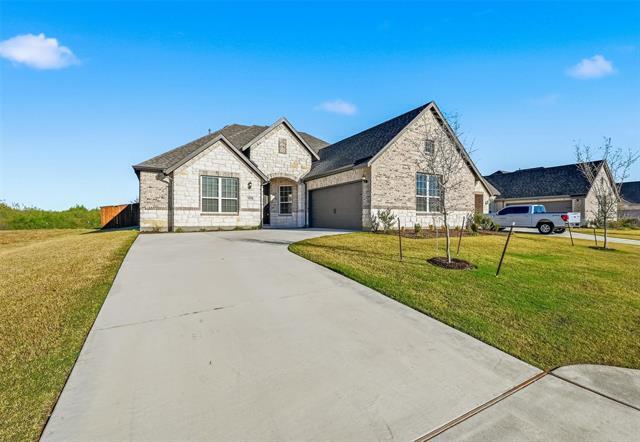 Building Photo - 765 Brozgold Ave