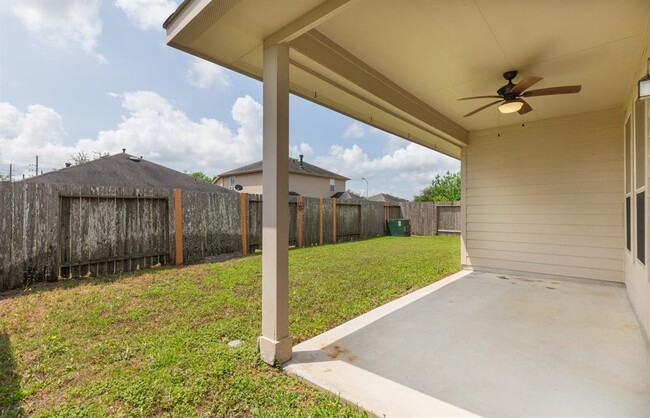 Building Photo - 7435 Boerne Creek Dr