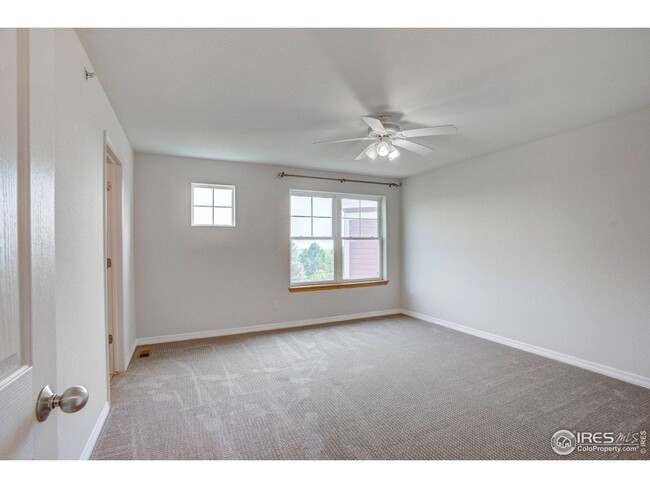 Building Photo - Bright & Beautiful 2-Level Condo in NoBo, available June 5th