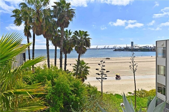 Building Photo - 1250 E Ocean Blvd