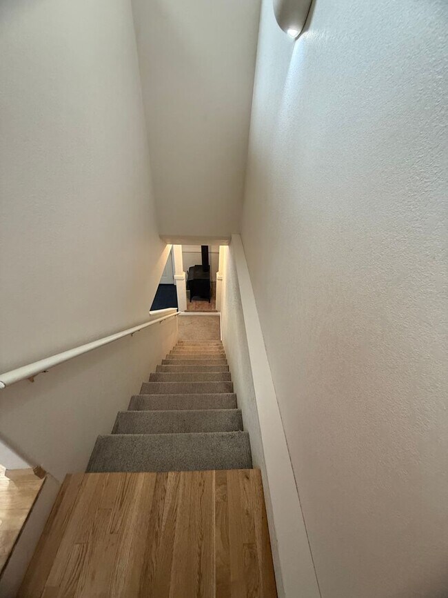 Building Photo - 1839 Melanie Ct