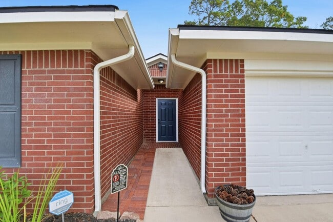 Building Photo - 30834 Melita Dr