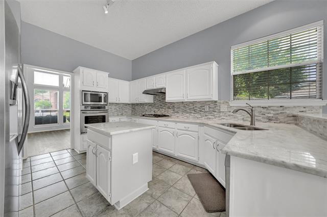 Building Photo - 1715 Lordsburg Dr