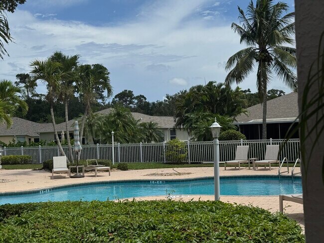 Building Photo - 3801 Kitty Hawk Ln SW