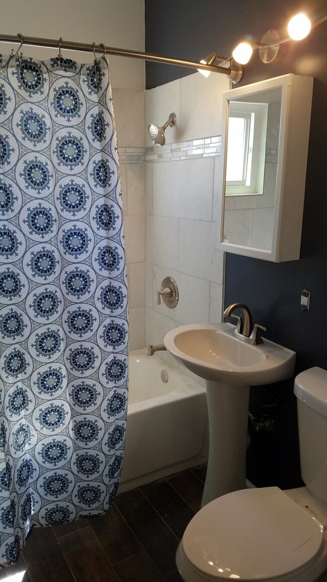 Building Photo - 74975 Serrano Dr