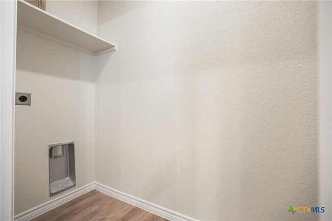 Building Photo - 103 Levi Ct