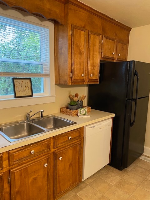 Building Photo - 140 Gardner Dr