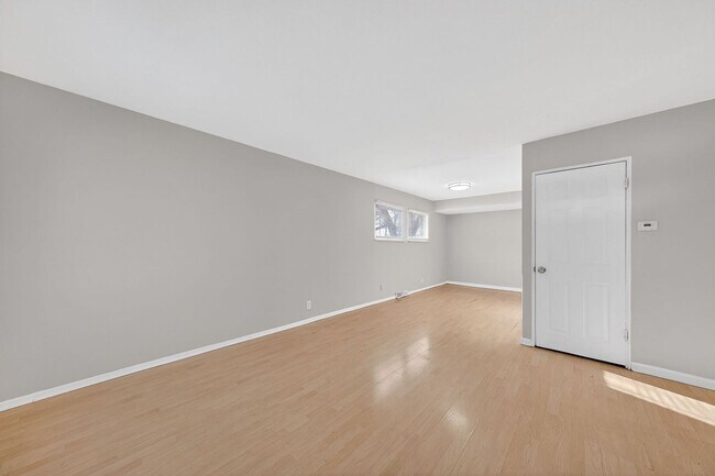 Building Photo - For Rent – 3 Bedroom Home | Section 8 Welcome