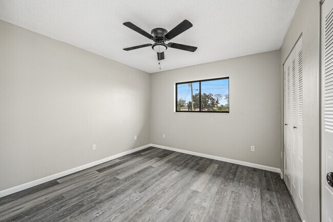 Building Photo - Charming Palm Bay Retreat - Perfect for Relaxation and Entertainment!