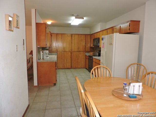 Building Photo - 11642 Open Meadow St