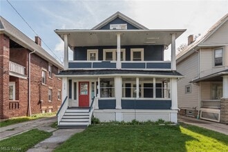 Building Photo - 1519 Ridgewood Ave