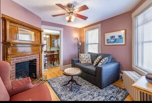 Building Photo - 87 Cumberland St