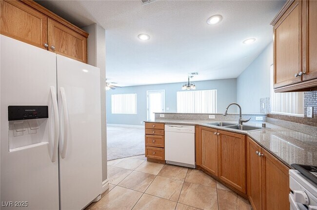 Building Photo - 211 Wicked Wedge Way