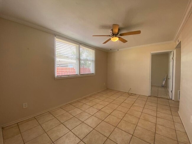 Building Photo - 3/2 in Holly Hill