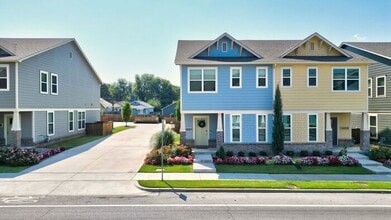Building Photo - Move In Special! Luxury 4BR Townhome + Off...