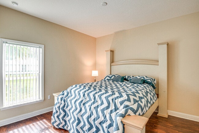 Building Photo - 1 Slate Blue Pl