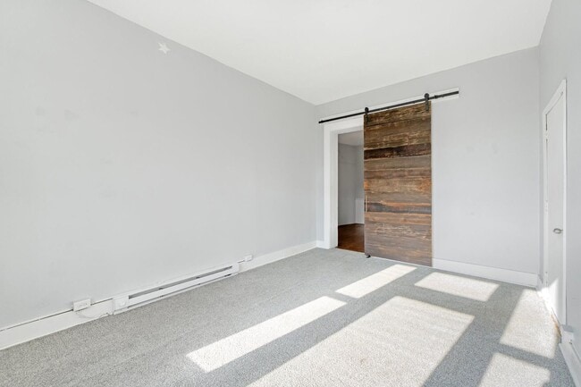 Building Photo - One bedroom available for a move in right ...