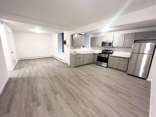 Building Photo - 2 bedroom in BRONX NY 10456