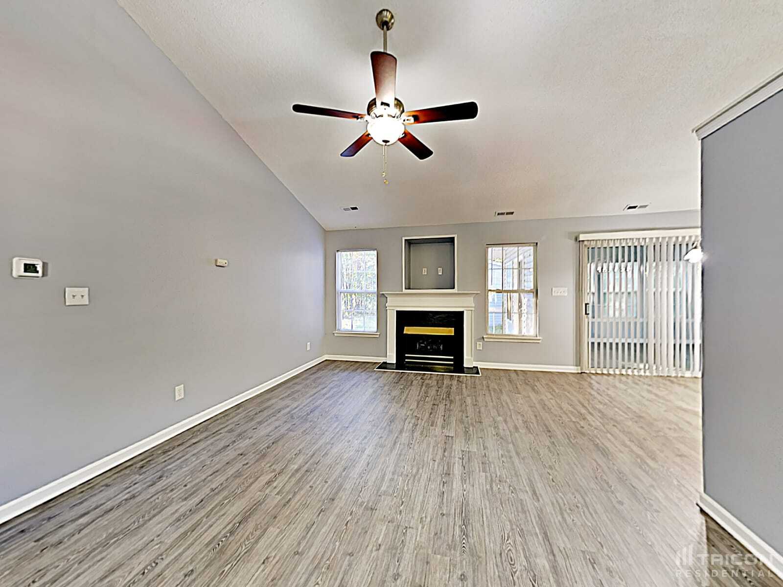 Building Photo - 1613 Bear Brook Dr