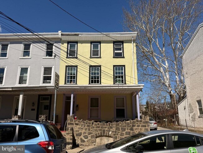 Building Photo - 3527 Indian Queen Ln