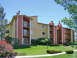 Building Photo - Terrace Park