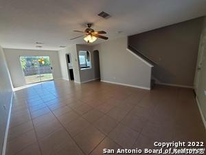 Building Photo - 2606 Sunview Lake
